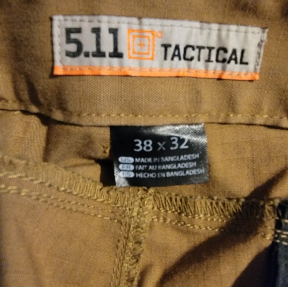 5.11 Tactical Men's Cargo Pants EUC 38 x 32 worn once - Picture 4 of 4